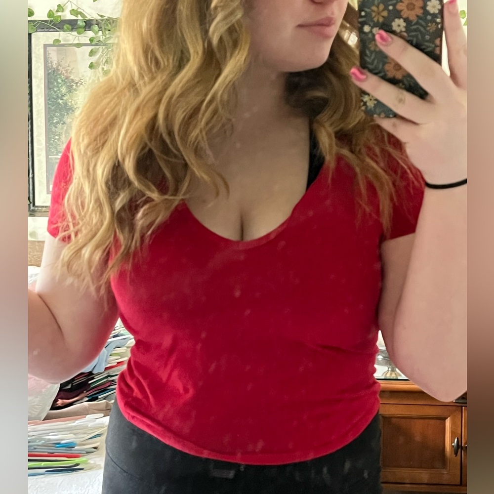 Bozzolo Short Sleeve Red Cropped Tee